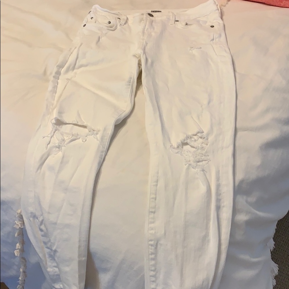 Citizen white distressed jeans